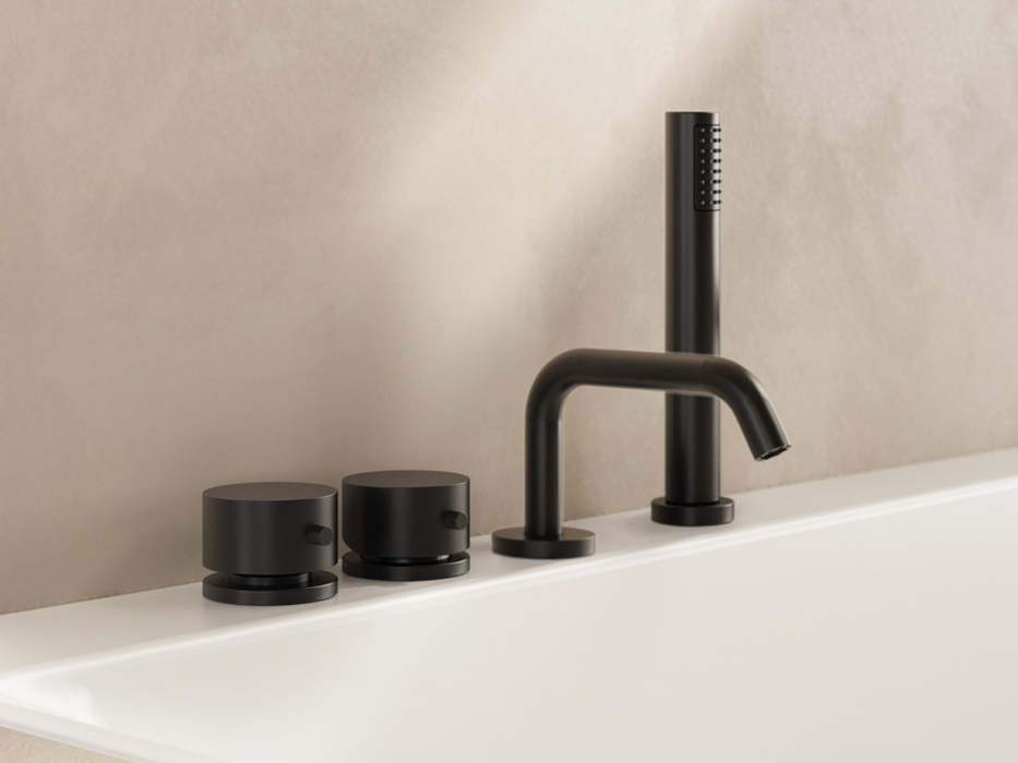 Rim mounted taps available in chrome or matt black finish